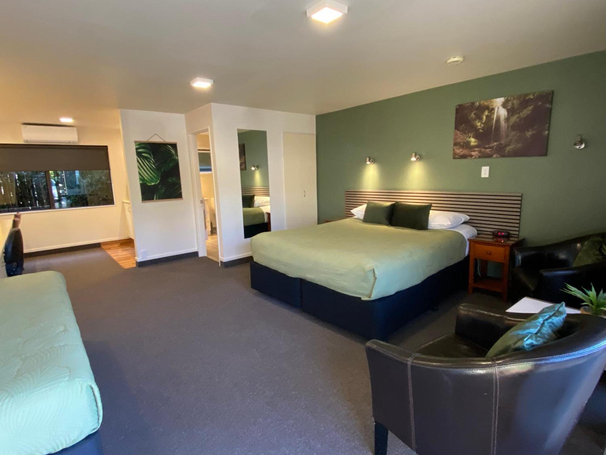Commodore Motel Dunedin Exteriör bild